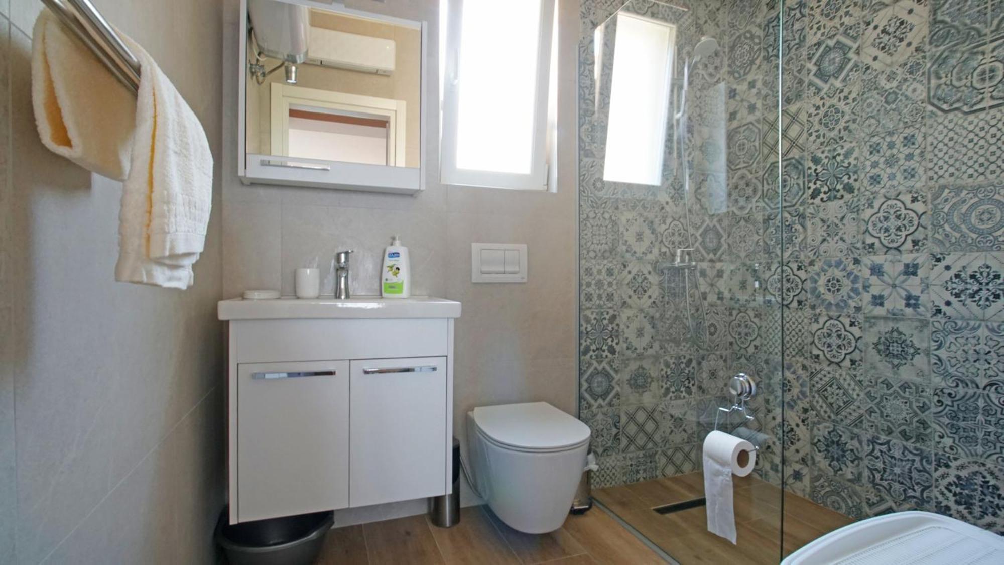 Blue Eye Apartment Sarandë Eksteriør bilde